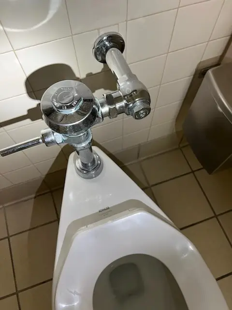 Fixture installation and repair for Pipe Repair in Hickam Housing